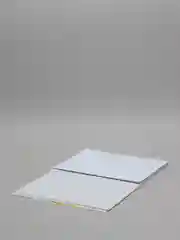 Этикетки самоклеящиеся