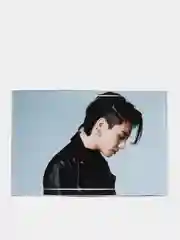 Белый наклейка на банковскую карту "BTS Чонгук"