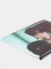 Желтый наклейка на банковскую карту "Ким Сокджин BTS"