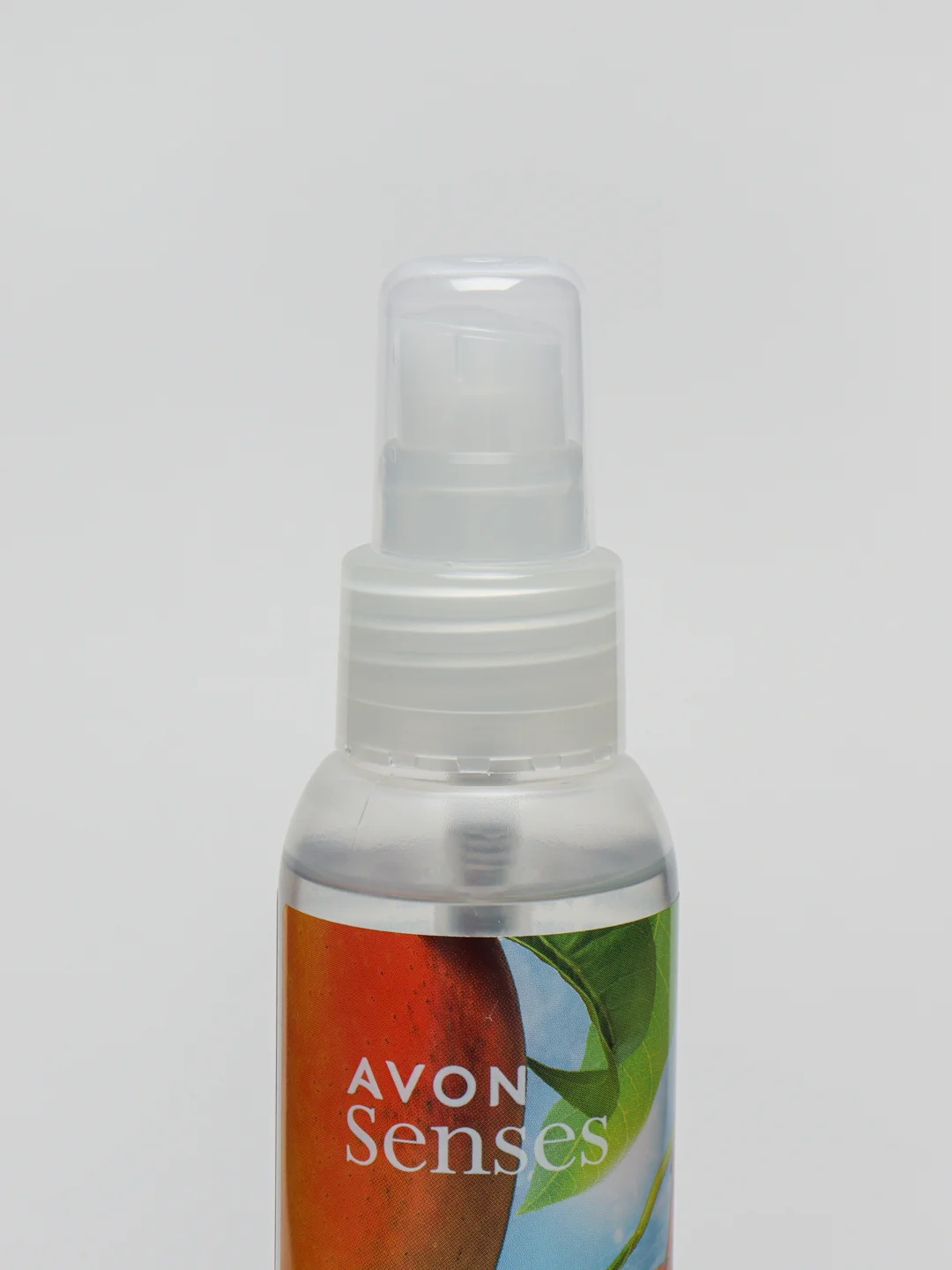 AVON Освежающий лосьон-спрей для тела "Тропическое путешествие", 100мг
