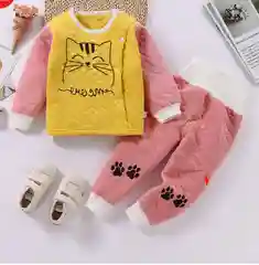 Костюм детский их хлопка, кофта и брюки