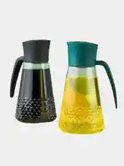 Зеленый ёмкость для масла