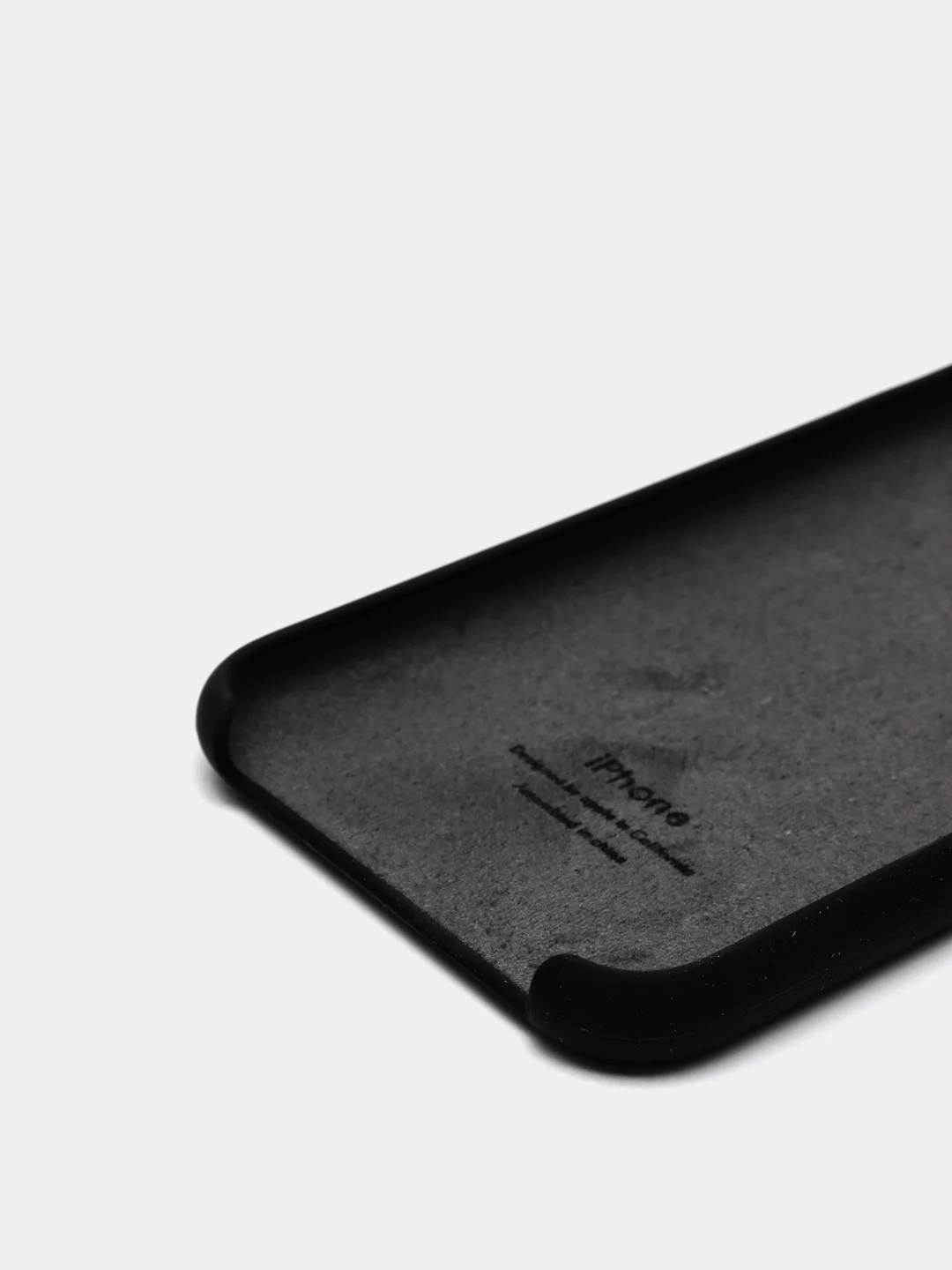 Черный чехол Silicone Case для Apple iPhone 11 силиконовый противоударный для айфона Soft Touch