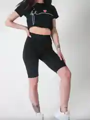 Черный велосипедки женские