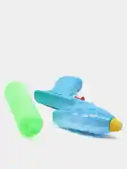Голубой водный пистолет