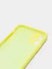 Желтый силиконовый чехол iPhone 11, Silicone Case, с закрытым низом и защитой камеры