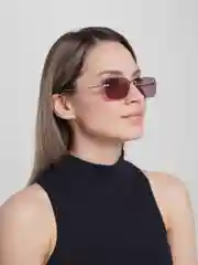 Лавандовый яркие солнцезащитные очки без оправы
