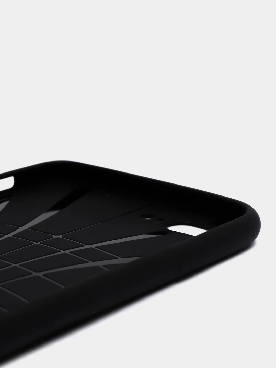 Силиконовый чёрный чехол iPhone 5 5S SE 2020 6 Plus 6S Plus 7 8 Plus X XS XR 11 Pro Max