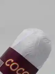 Белый пряжа Коко Вита Coco Vita cotton 100 % мерсеризованный хлопок, 50г 240м