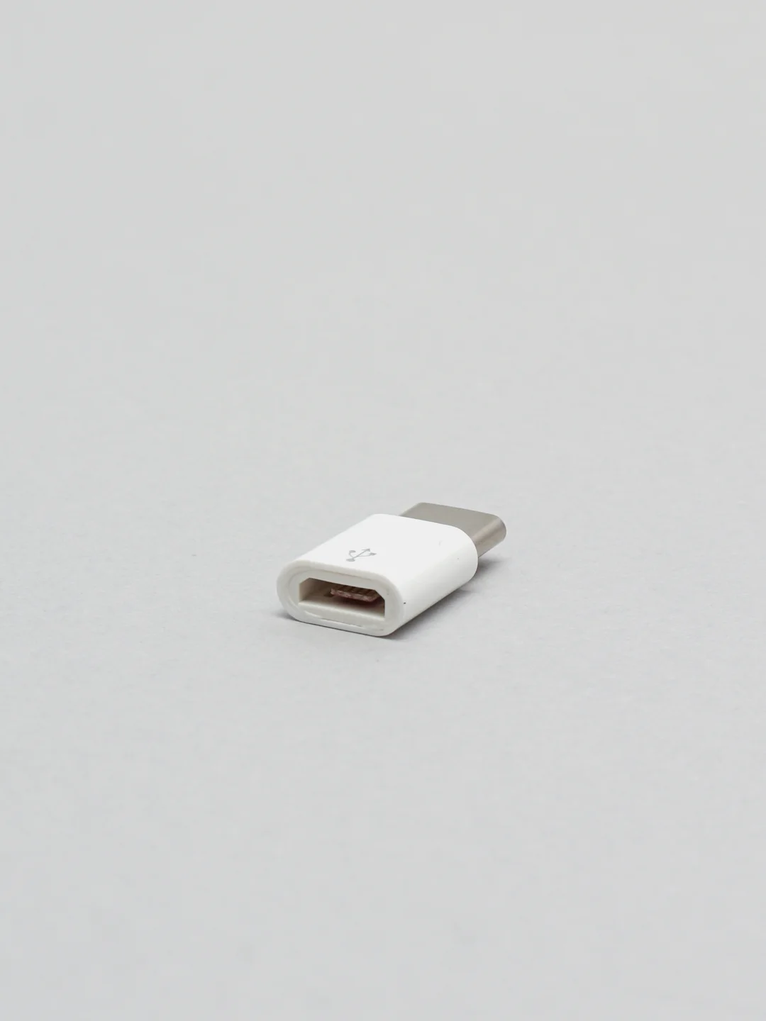 Белый переходник адаптер micro usb type c