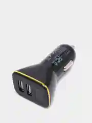 Черный автомобильное зарядное устройство с двойным USB и цифровым дисплеем