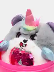Тёмно-розовый игрушки