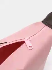 Розовый косметичка