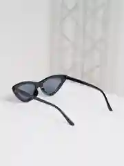 Черный солнцезащитные женские очки