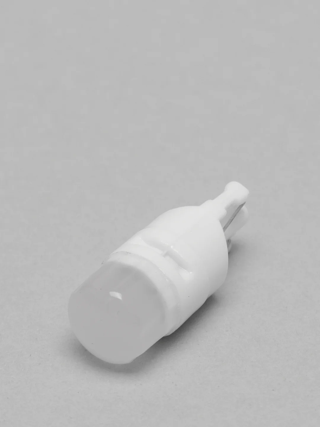 Автомобильная светодиодная лампа Т10, W5W, 2SMD ceramic, 2 штуки