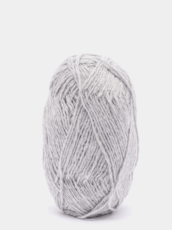 Пряжа кавказская,  90% акрил, 10% шерсть, 300 м, 100 г