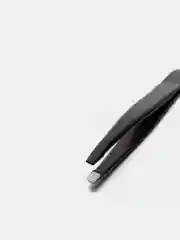Пинцет скошенный для бровей Staleks Pro Expert 11 type 4b (11/4), черный