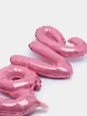 Розовый воздушный новогодний шар с надписью Love