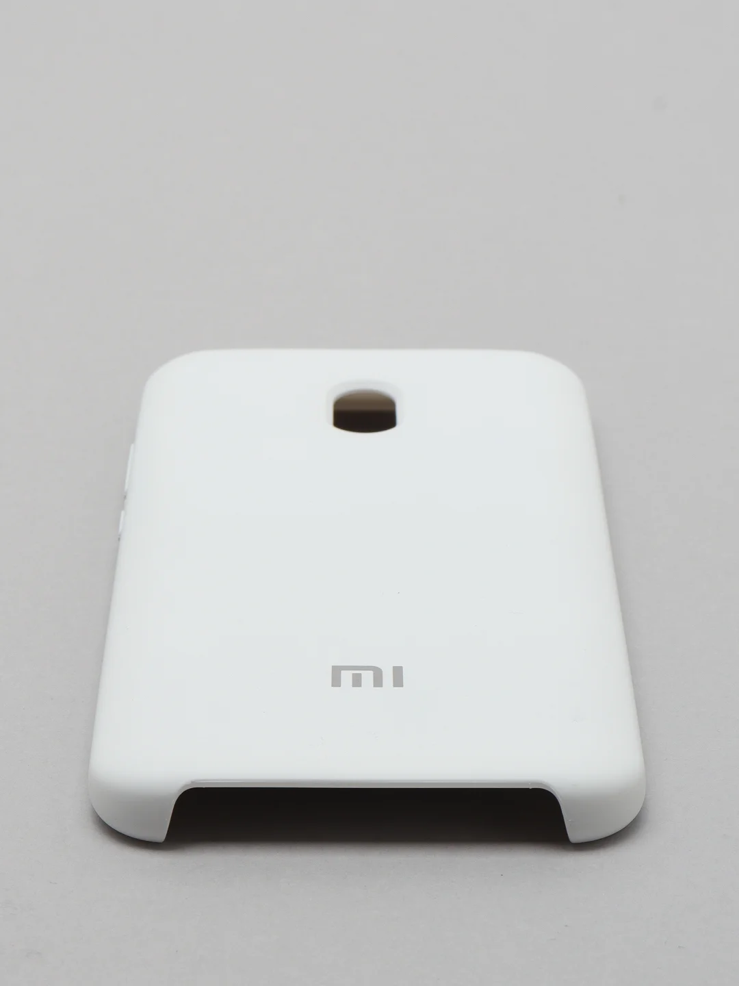 Белый чехол силиконовый Silicone Cover Case для Xiaomi Redmi 8, 8A