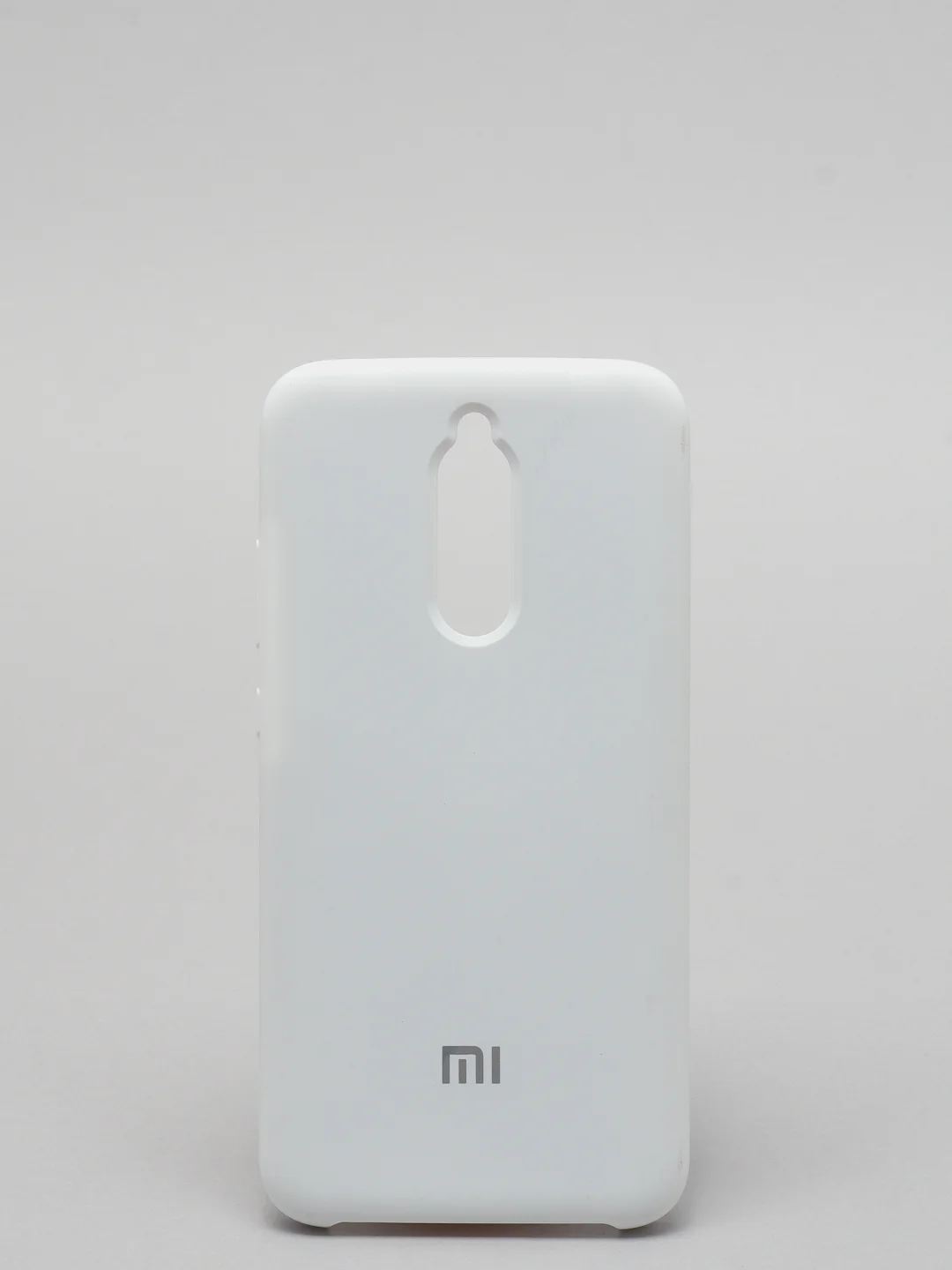 Белый чехол силиконовый Silicone Cover Case для Xiaomi Redmi 8, 8A