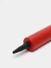 Красный насос ручной