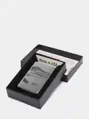 Зажигалка бензиновая Zippo 200 Alligator серебристая матовая (покрытие Brushed Chrome)