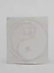 Белый yin Yang "Инь-Ян" - виниловая наклейка без фона на любую поверхность ин янь