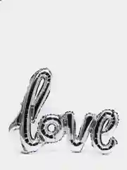 Серый воздушный новогодний шар с надписью Love