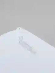 Белый контейнер для защитной маски