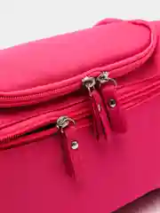 Красный косметичка дорожная