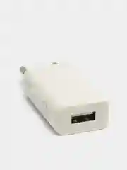 Белый универсальный блок питания для любых смартфонов USB