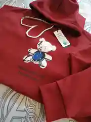 Толстовка с принтом и капюшоном