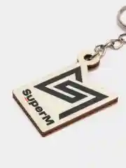 Брелок деревянный по K-pop группе "SuperM"