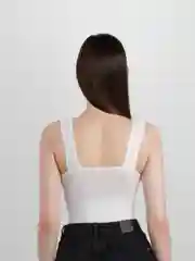 Белый топ женский, спортивный