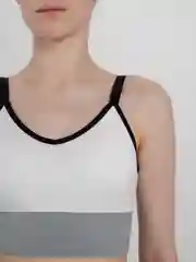 Белый топ спортивный женский