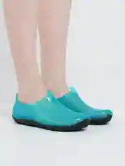 Бирюзовый аквашузы,  размеры 35-40