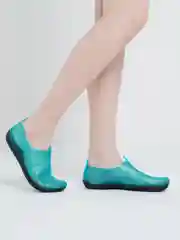 Бирюзовый аквашузы,  размеры 35-40