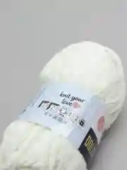 Молочный пряжа плюшевая YarnArt Dolce Baby, 50 г, 85 м