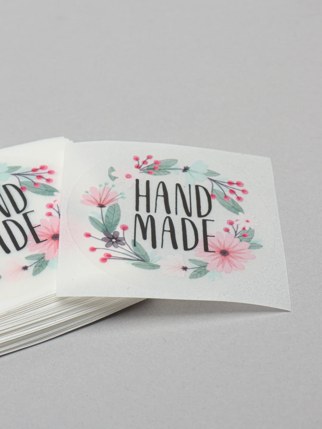 Кремовый наклейки для бизнеса, цветов и подарков "Handmade"4 х 4 см, набор 50 шт