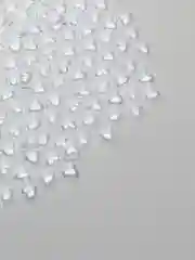 Белый полубусины фигурные "Сердце"