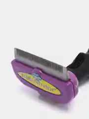Щетка для вычесывания кошек и собак