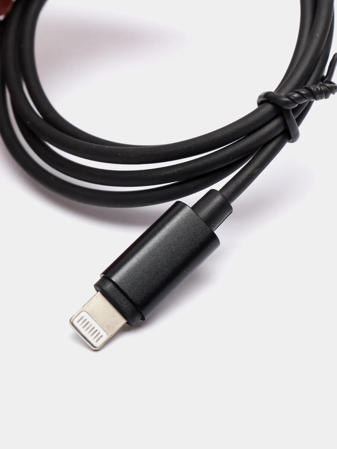 Кабель lightning-AUX 3.5 mm  JBC-025B 1 метр прочный не искажает звучание