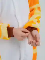Желтый детские кигуруми, на пуговицах