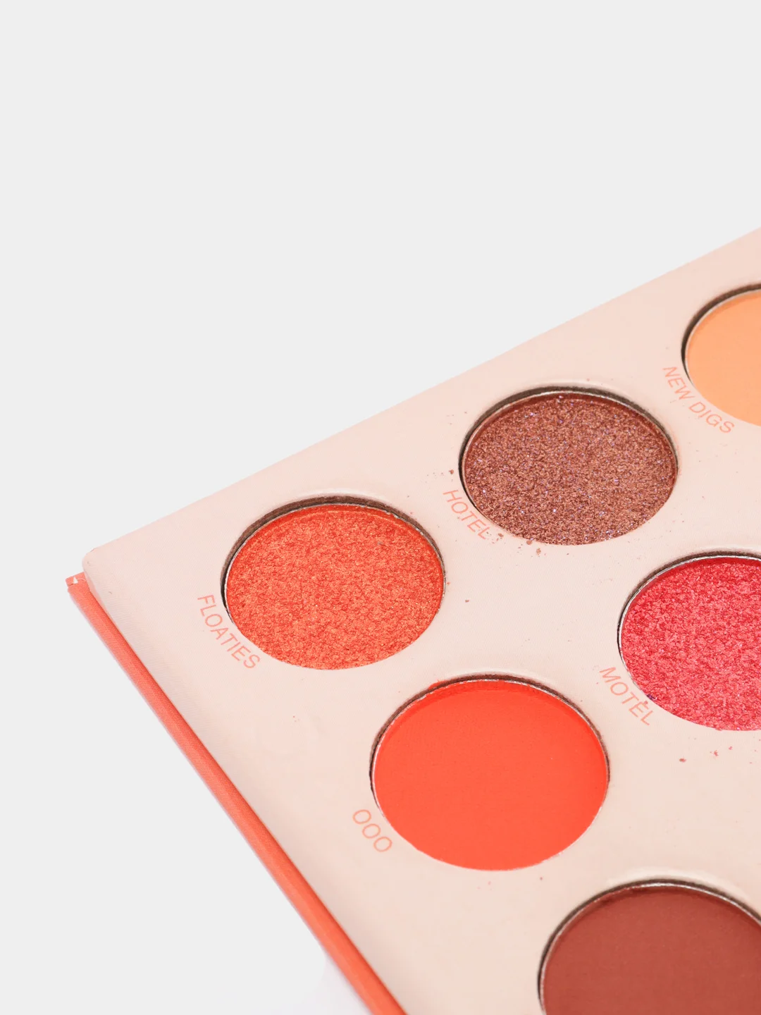 Коралловый меланж тени - глиттер для век 9 оттенков Ever Beauty