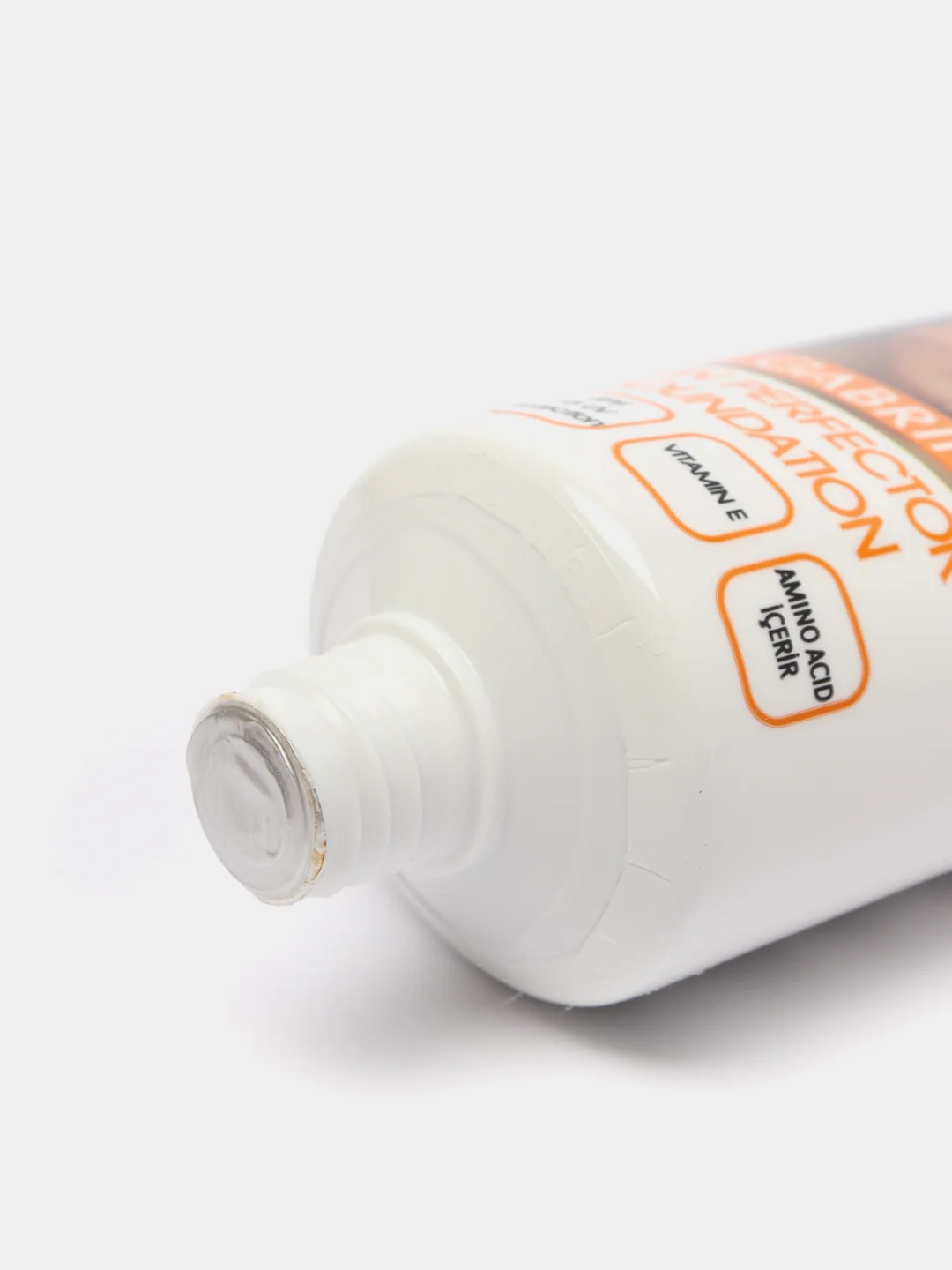 BB крем 8in1 Skin Perfector Foundation Cream