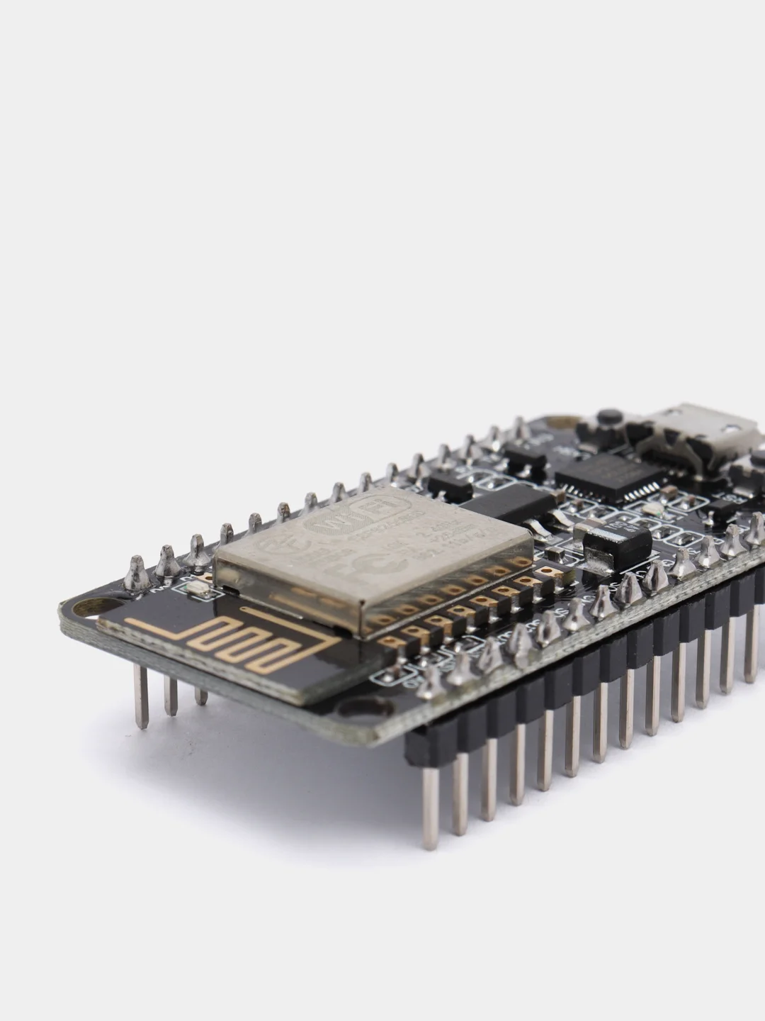 Модуль NodeMcu ESP8266 на CP2102/CH340