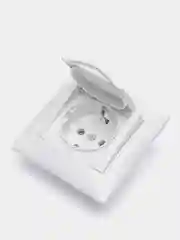 Розетка с крышкой LEDARD NOVUS PC16-010 Б 44, 1 м, IP44, 16A, 250B, цвет белый