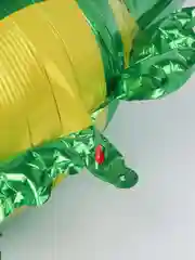 Бирюзовый фольгированный шар "Крокодил"