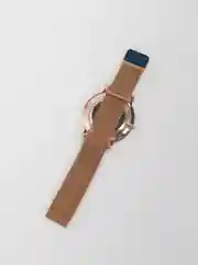Золотой женские кварцевые часы