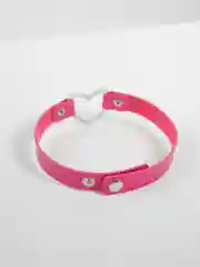 Розовый чокер с сердечком